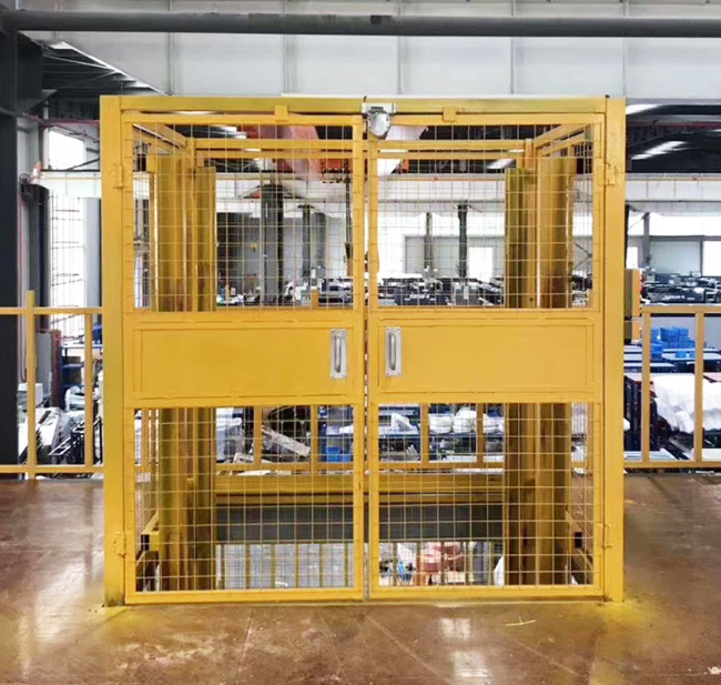 贵港智能导轨式升降机亮相